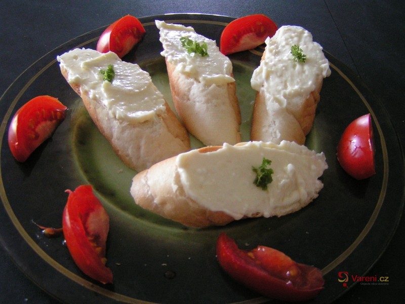 Česneková pomazánka 2 - fotografie 2