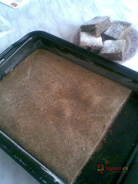 Rychlý domácí makovec - fotografie 2