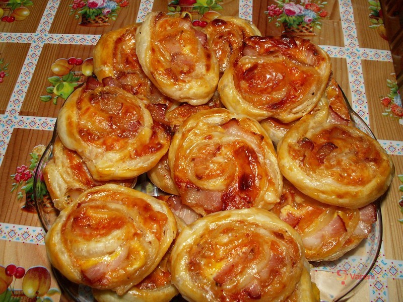 Šunkovo-sýroví šneci - fotografie 3