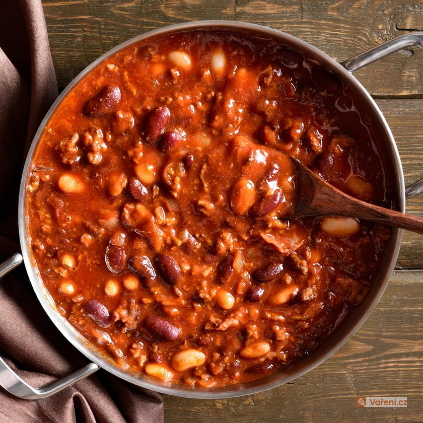 Pikantní mexické hovězí s fazolemi