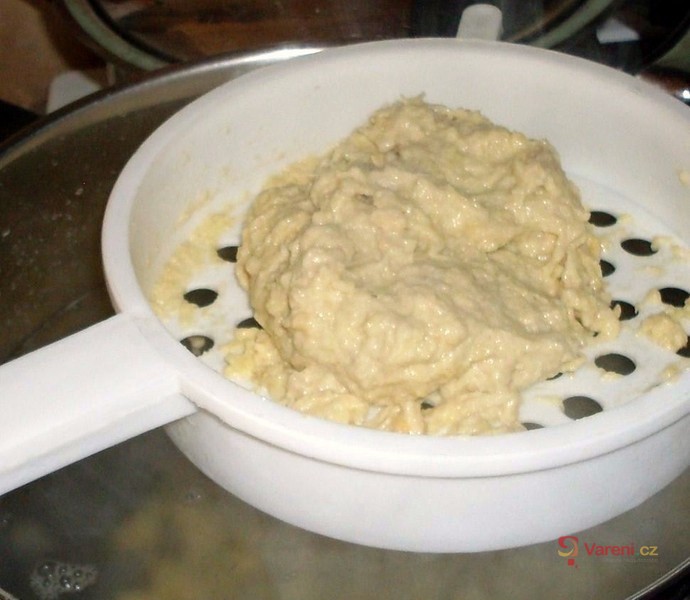 Halušky se zelím - fotografie 3