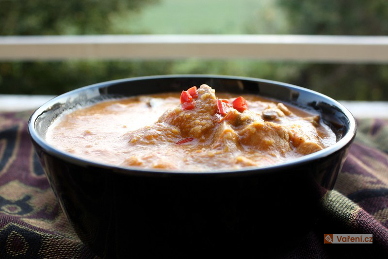 Vepřové kari na houbách