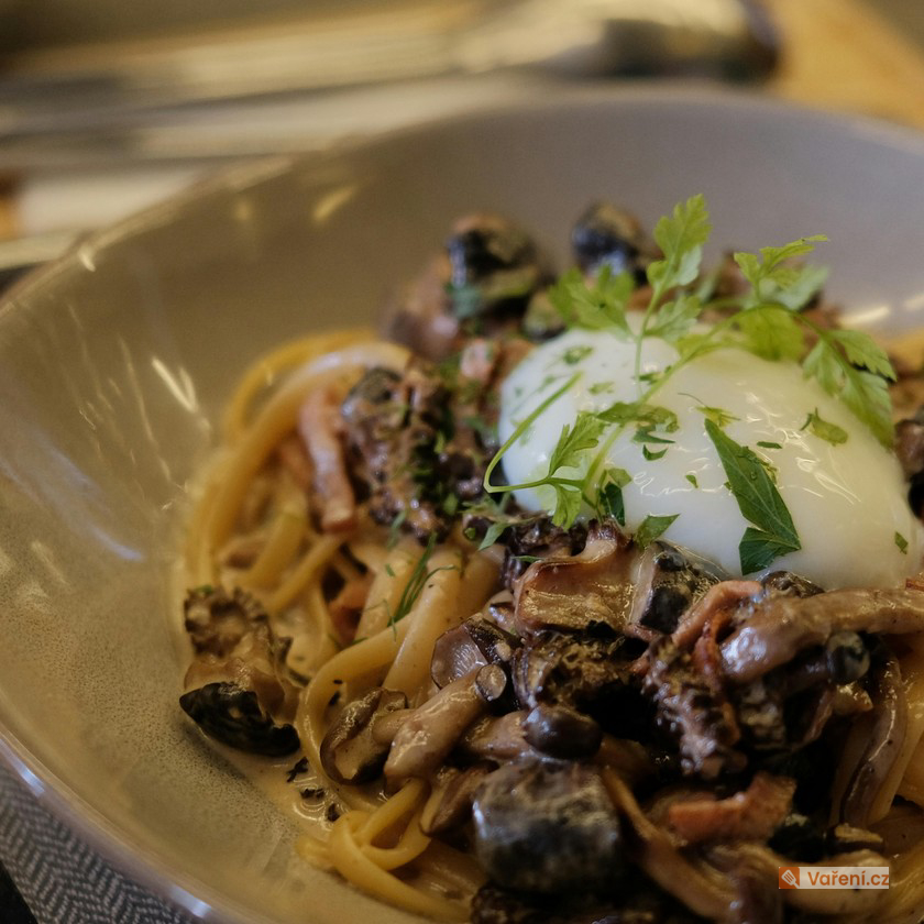 Omáčka na špagety se žampiony