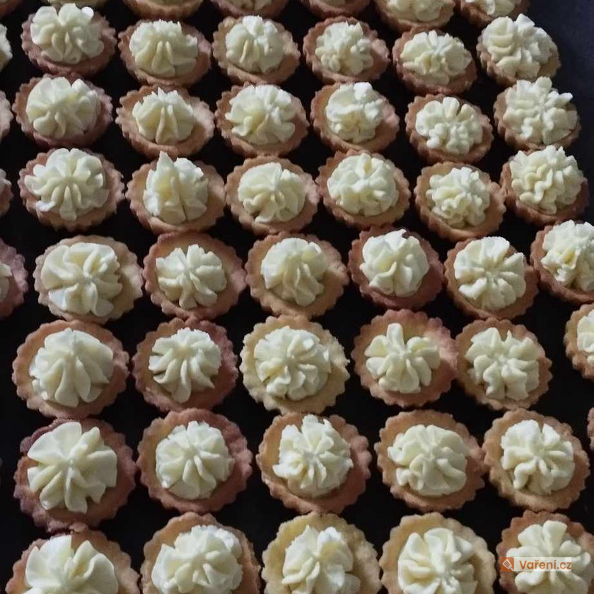 Ovocné košíčky s krémem - fotografie 4