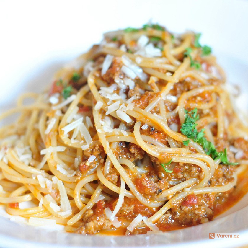 Havířské špagety se sýrem