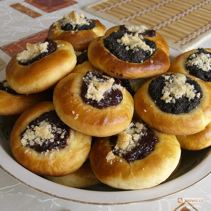 Kynuté slavnostní koláčky