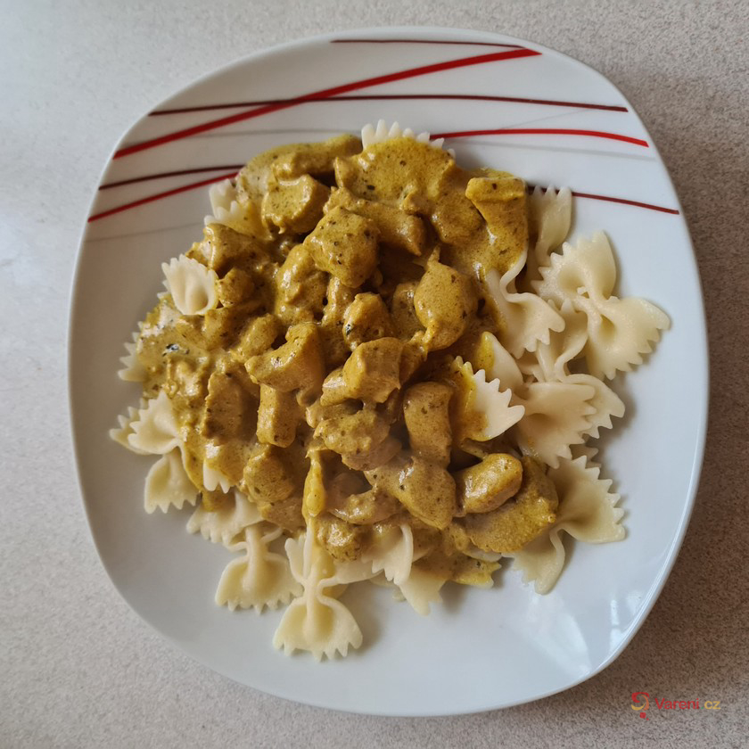 Kari kuřecí nudličky - fotografie 2