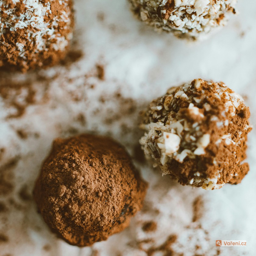 Rumové piškotové kuličky