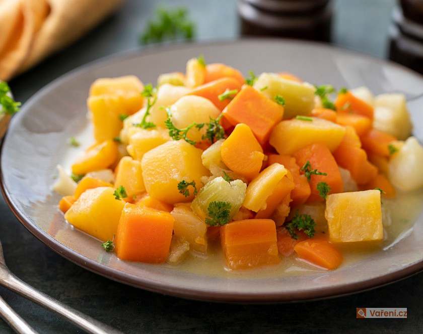 Brambory s mrkví 