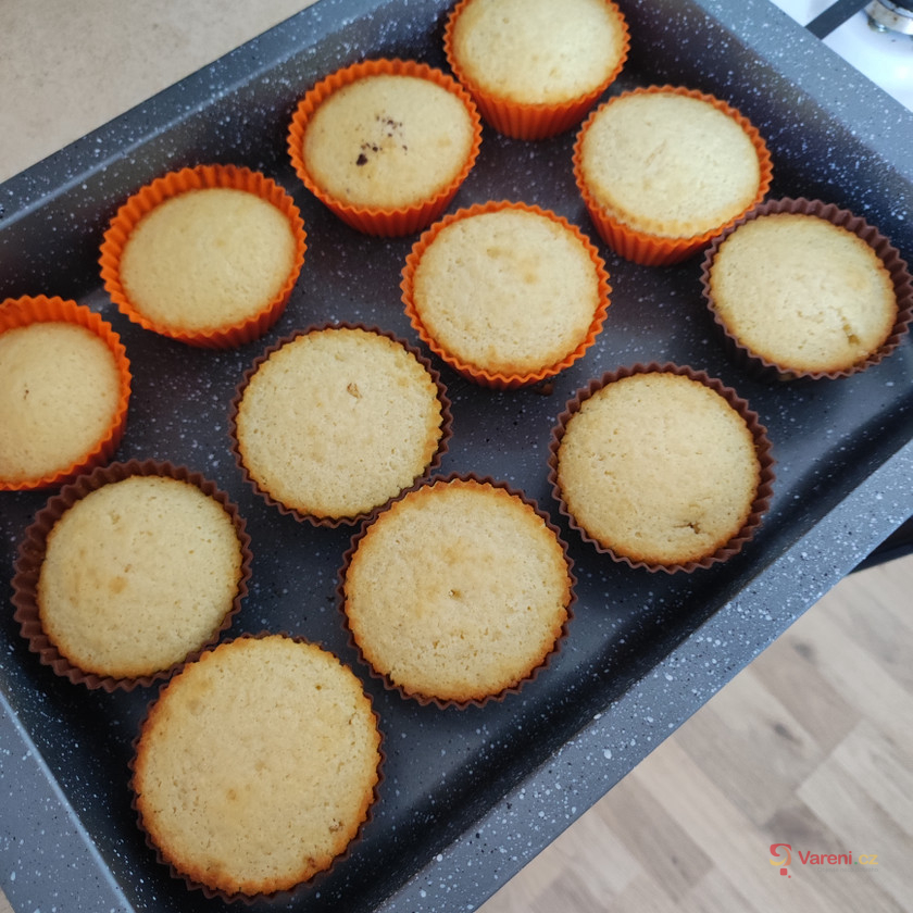 Základní těsto na muffiny - fotografie 2
