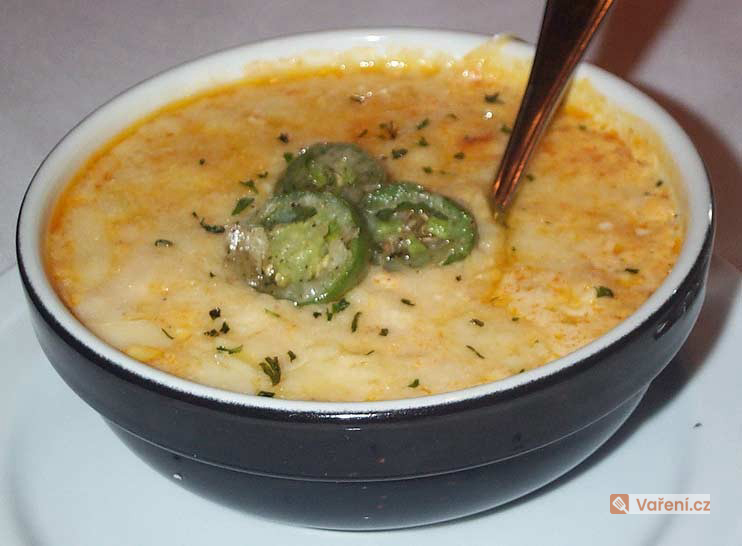 Mléčná fazolová polévka