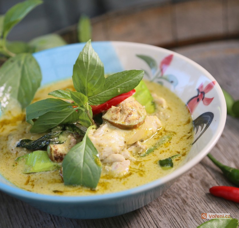 Kuřecí zelené kari