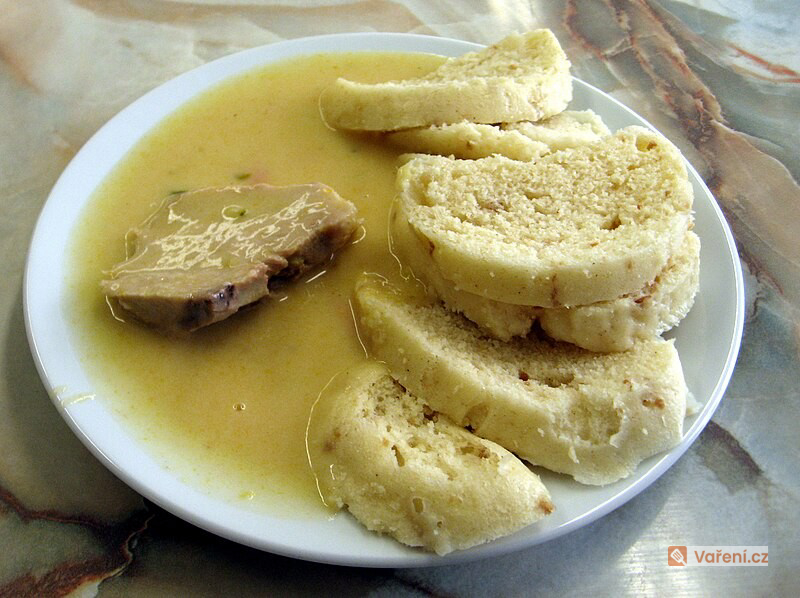 Luxusní houskový knedlík