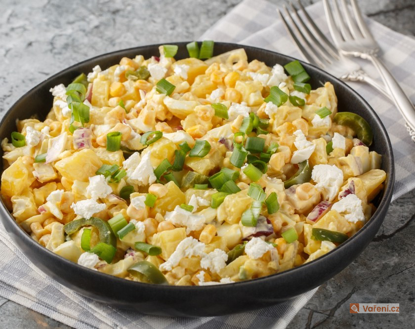 Jednoduchý bramborový salát s tatarkou