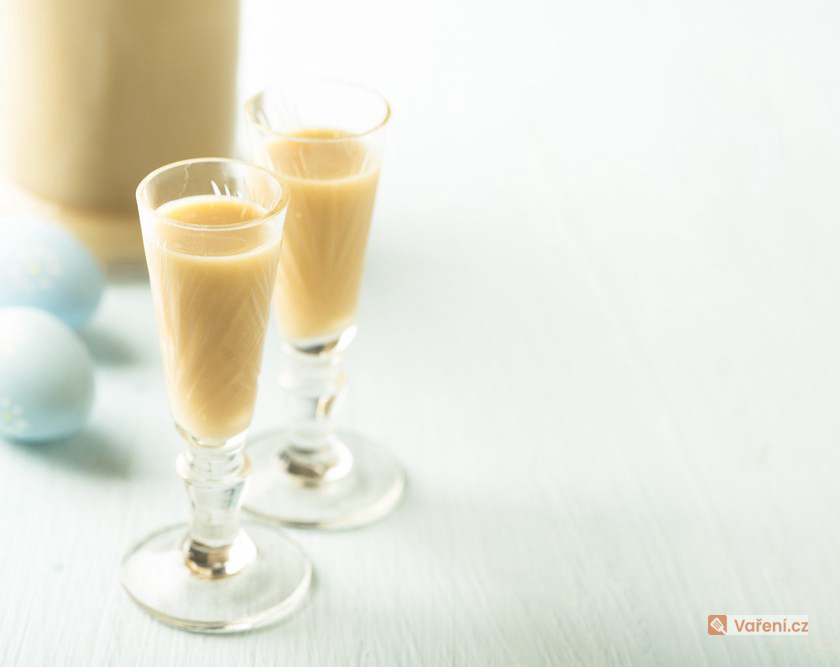 Vaječný koňak z rumu