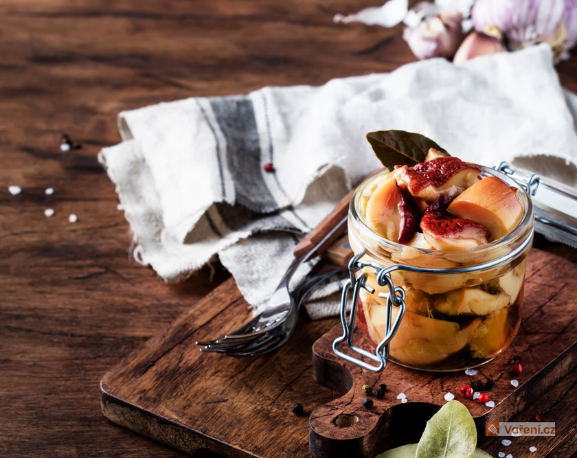 Čalamáda z růžovek