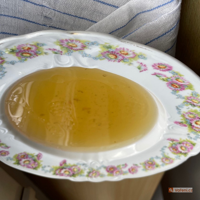 Silný kuřecí vývar - fotografie 2