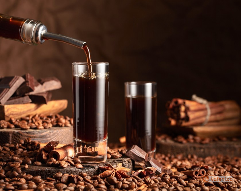 Italský kávový likér 