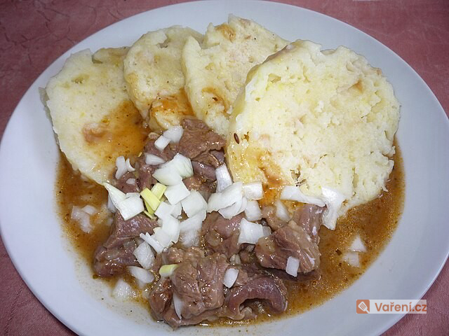 Houskové knedlíky od maminky