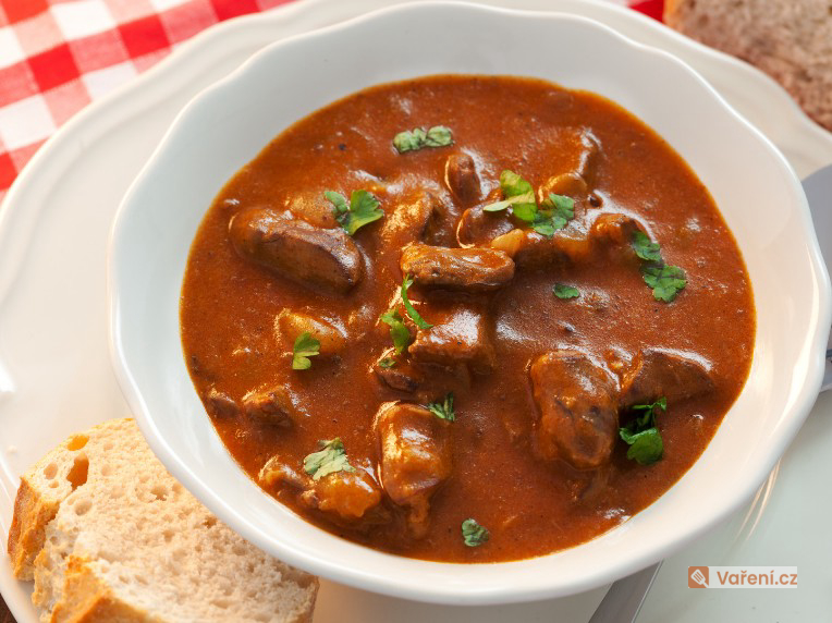 Kuchařka Lovec a kuchař: Speciality z divočiny