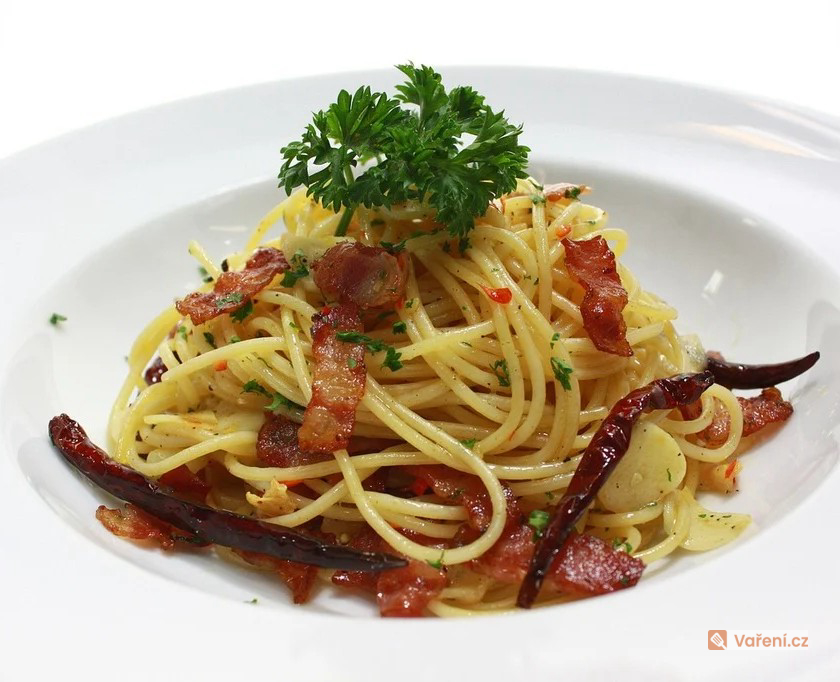Uhlířské špagety s pancettou