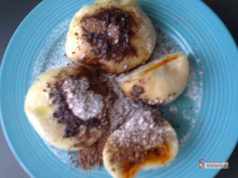 Babiččiny ovocné knedlíky - fotografie 2