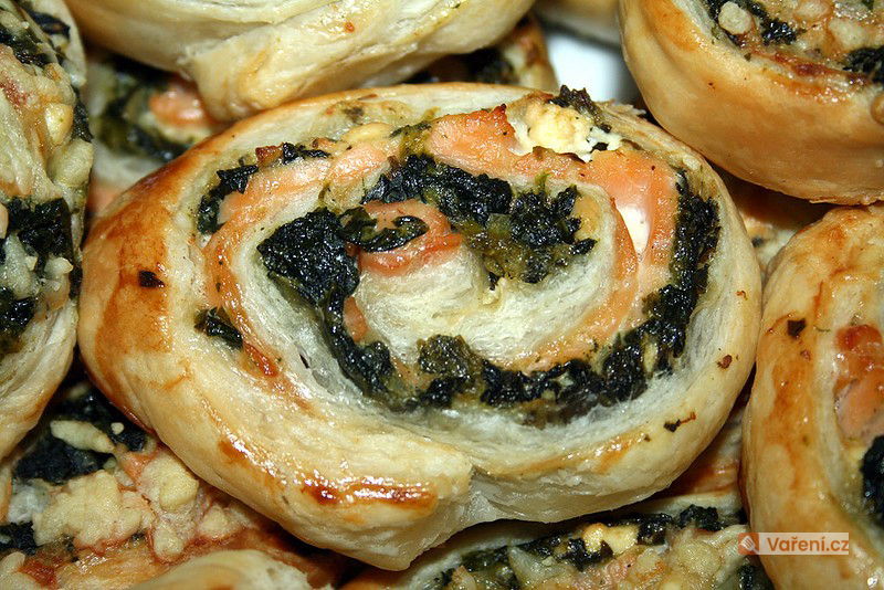Špenátoví šneci z listového těsta