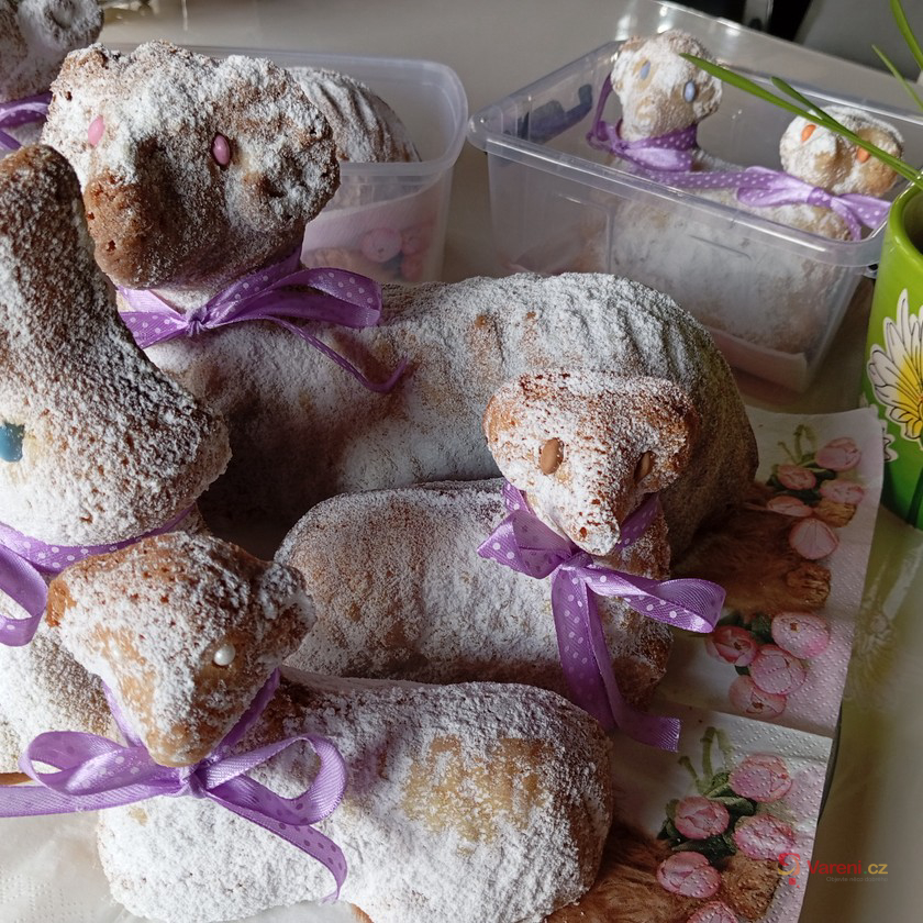 Hrníčkový beránek mojí maminky - fotografie 3