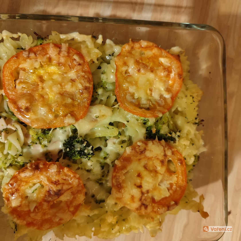 Zapečené těstoviny se smetanou a brokolicí - fotografie 2