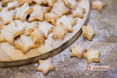 Skořicové hvězdičky z listového těsta