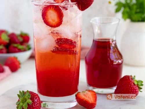 Jahodový sirup za studena