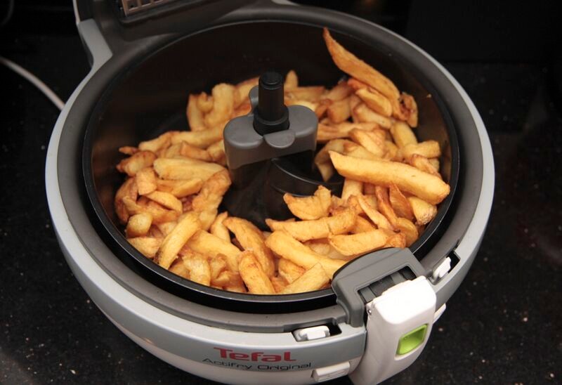 Horkovzdušná fritéza Tefal