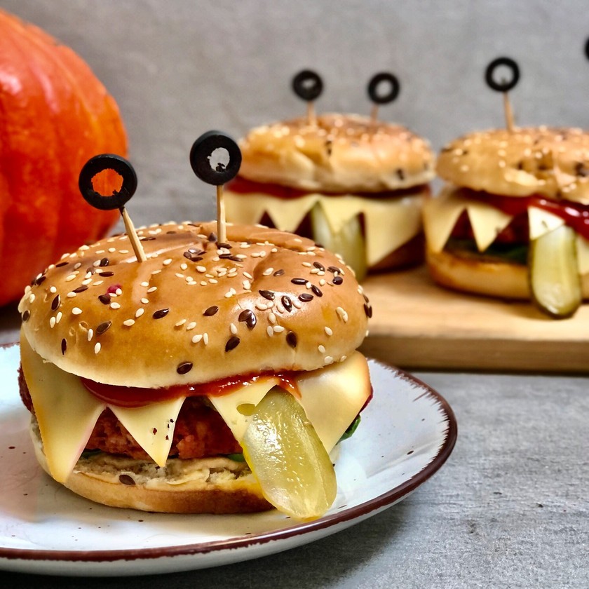 hotové halloweenské burgery